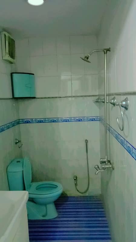 1 kanal lower portion for rent 8