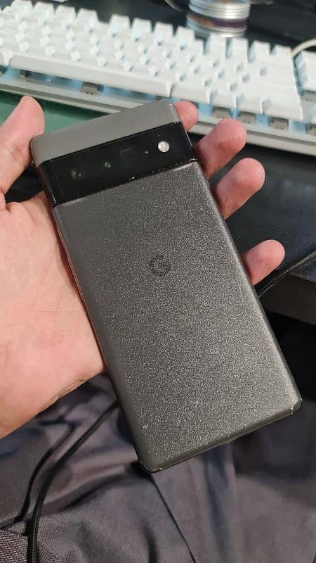 Google Pixel 6 pro e sim 4 months 1