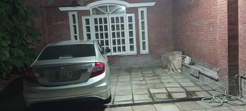 2 kanal house for rent in Johar Town 17