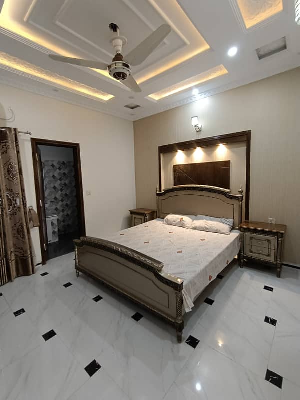 5 Marla Fully Furnished Brand New Spanish Very Very Beautiful Luxury House For Rent In Johar Town Phase-2 Very Super Hot Ideal Location Very Near To Emporium Mall or Lahore Expo Center 8