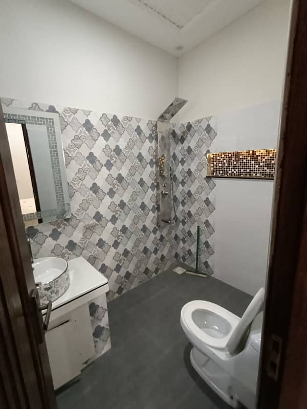 5 Marla Fully Furnished Brand New Spanish Very Very Beautiful Luxury House For Rent In Johar Town Phase-2 Very Super Hot Ideal Location Very Near To Emporium Mall or Lahore Expo Center 10