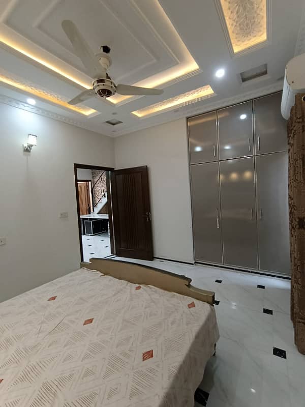 5 Marla Fully Furnished Brand New Spanish Very Very Beautiful Luxury House For Rent In Johar Town Phase-2 Very Super Hot Ideal Location Very Near To Emporium Mall or Lahore Expo Center 11