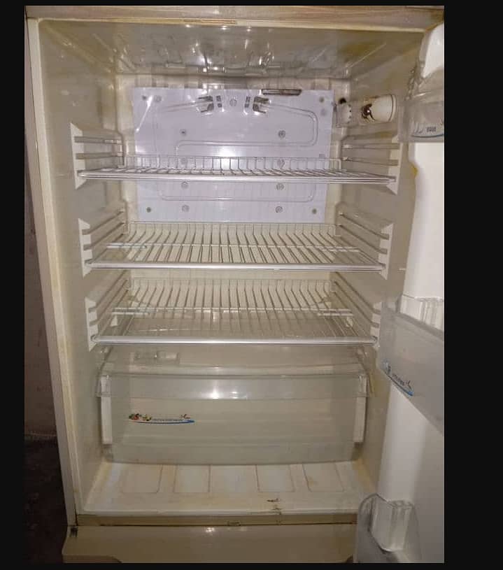 Pell refrigerator for sale 4