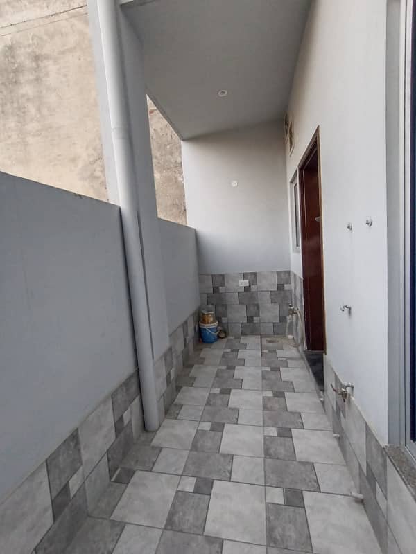 5.5 MARLA BRAND NEW HOUSE FOR SALE IN JOHAR TOWN 4