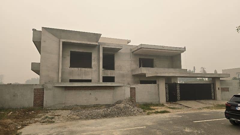 sitara villas canal road faisalabad 0