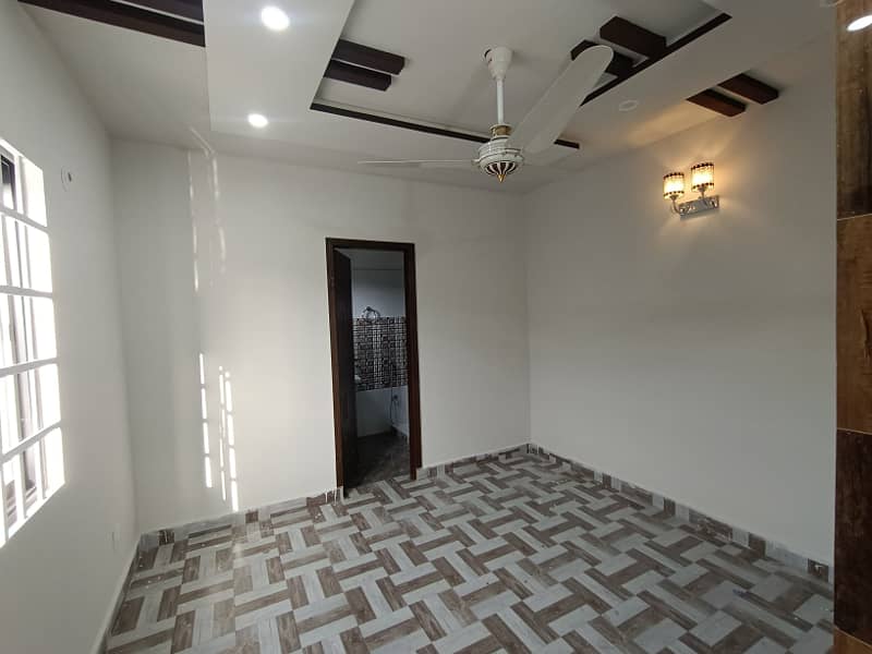 5 Marla Triple Storey House For SALE In Johar Town Hot Location 0