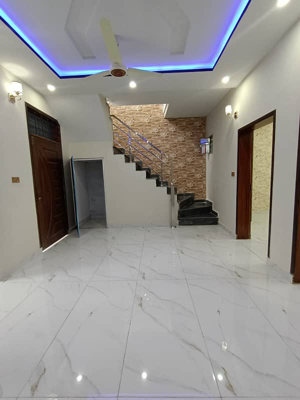 5 Marla Brand New House For SALE In Johar Town Near To Kanal Road 29