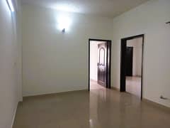 5 marla flat 2 bed room with attached bath