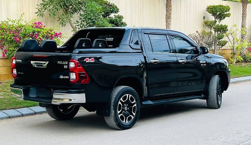 Toyota Hilux 2021 New shape 2