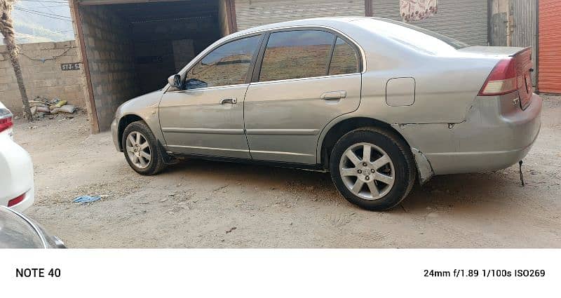 Honda Civic EXi 2004 3