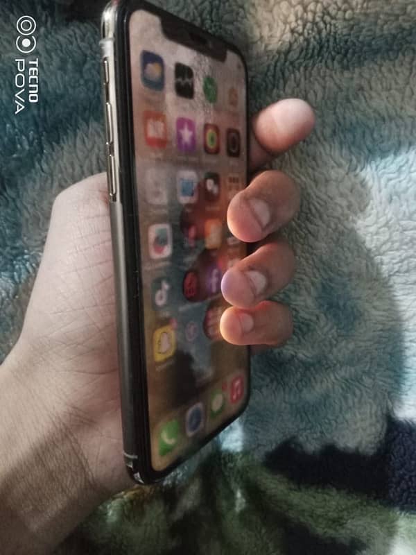 iPhone XS 64 gp pta aprowed 2