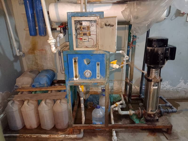 urgent sale Ro water plant with supply 1