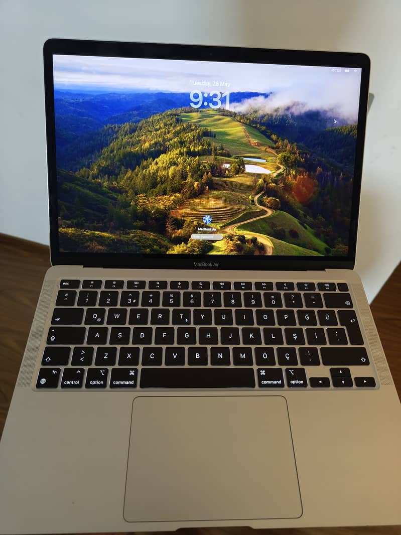 MacBook Air 2020 M1 8GB/512GB 1