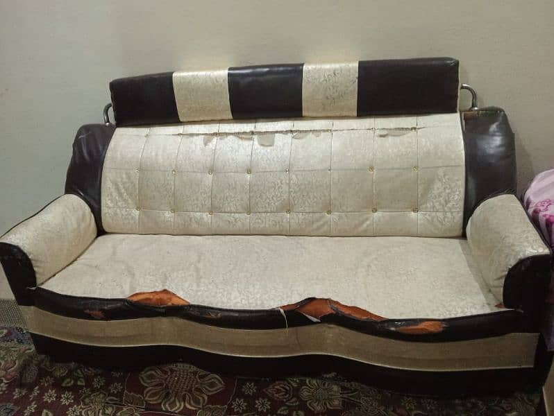 Sofa set 0