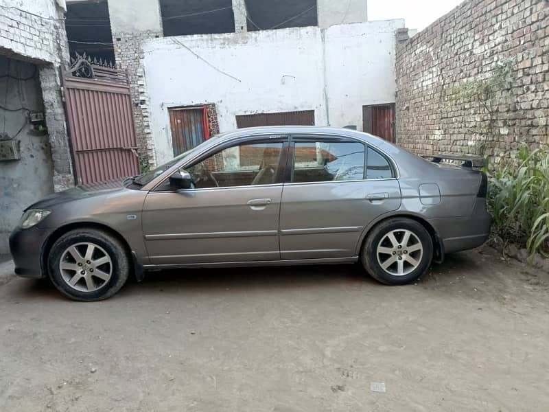 Honda Civic EXi 2004 0