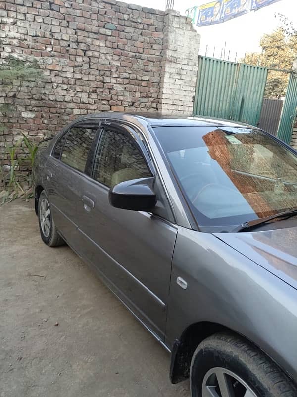 Honda Civic EXi 2004 2