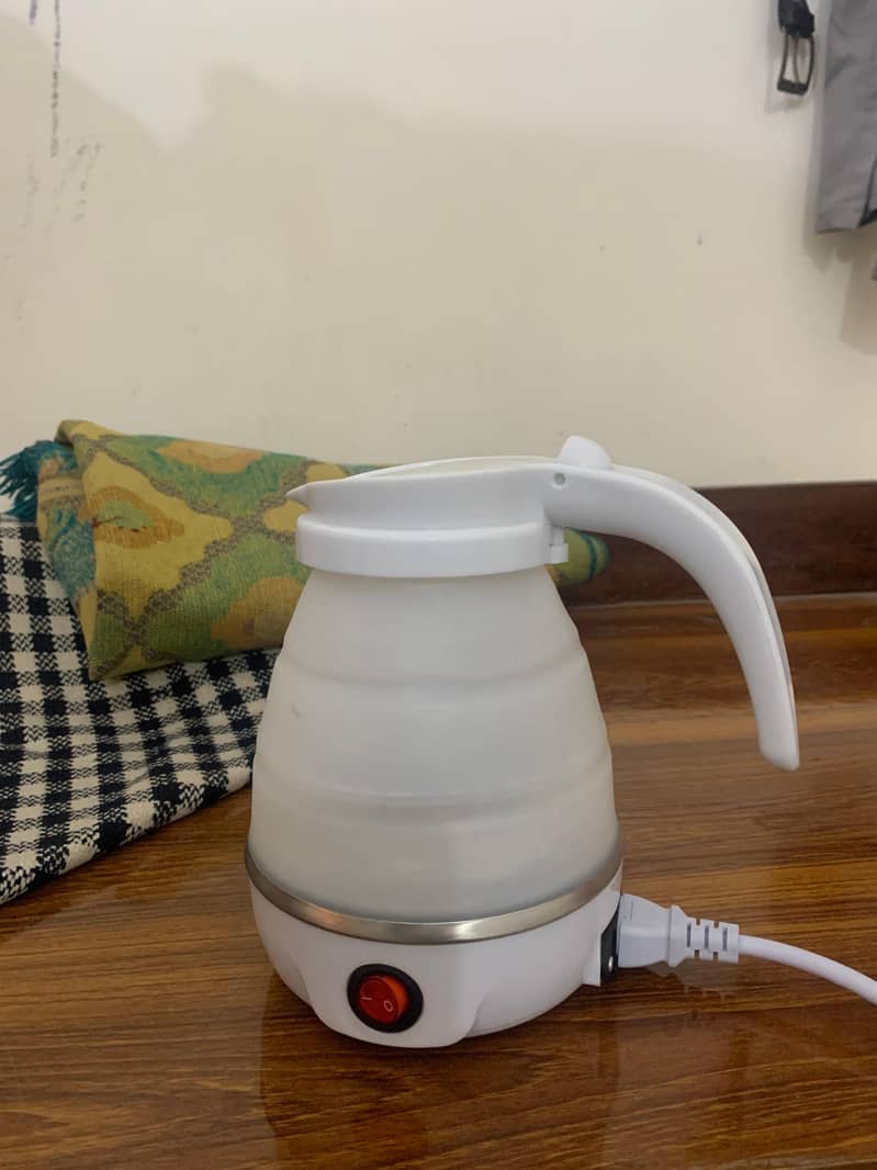 Foldable Travel Silicon Electric Kettle 1