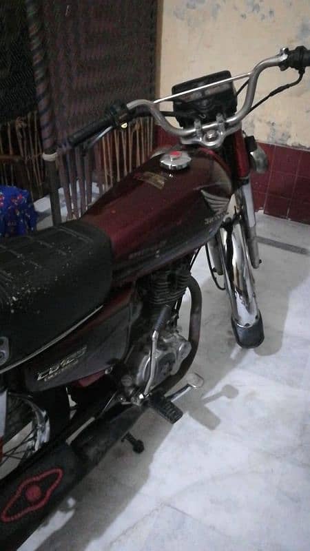 Honda 125 Bike Urgent for Sale 0