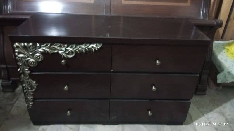 dressing table 10 by 10 0