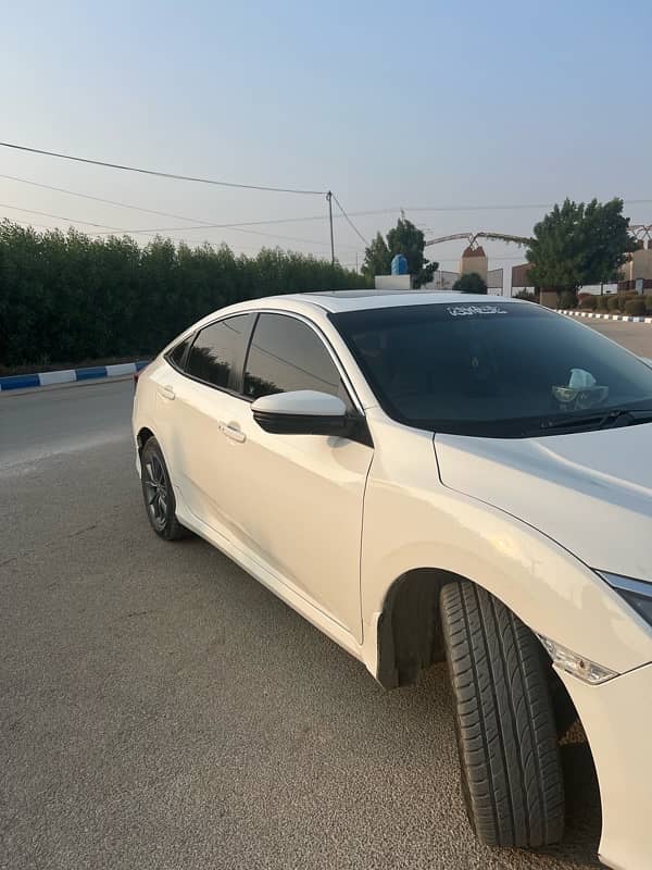 Honda Civic Oriel 2019 6