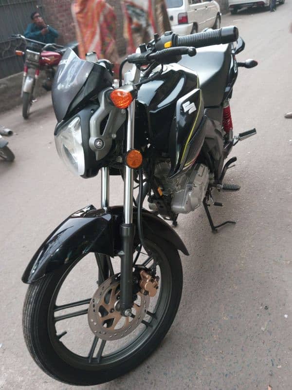 Suzuk GSX 125 Price=440000 5