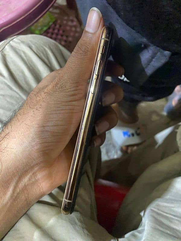 iphone xs 64GB color Golden 5