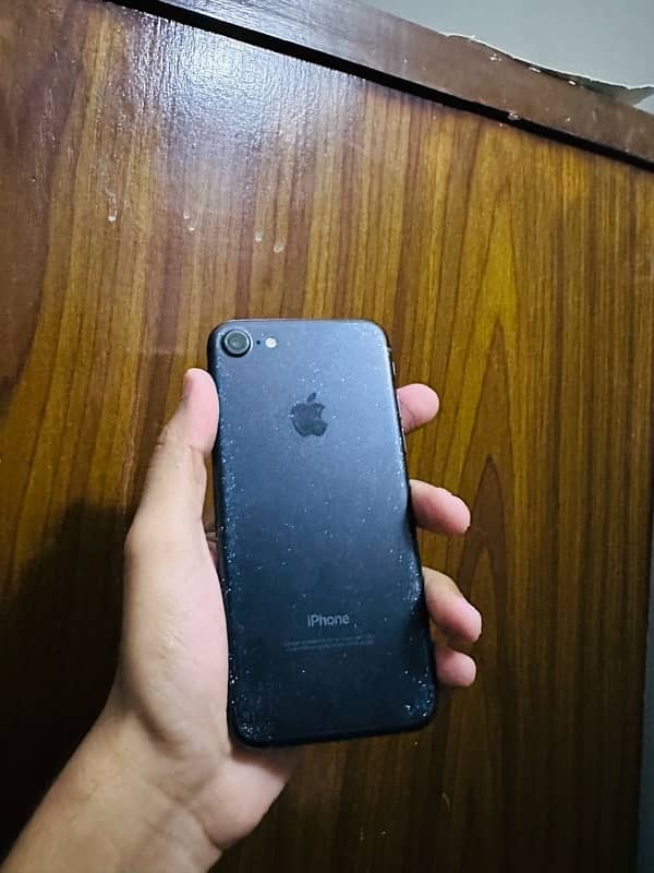 iphone 7 32gb pta approved 2