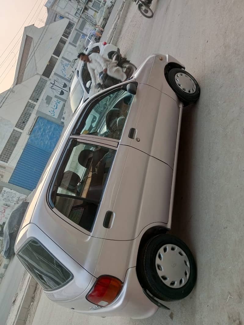 Daihatsu Cuore 2004 8