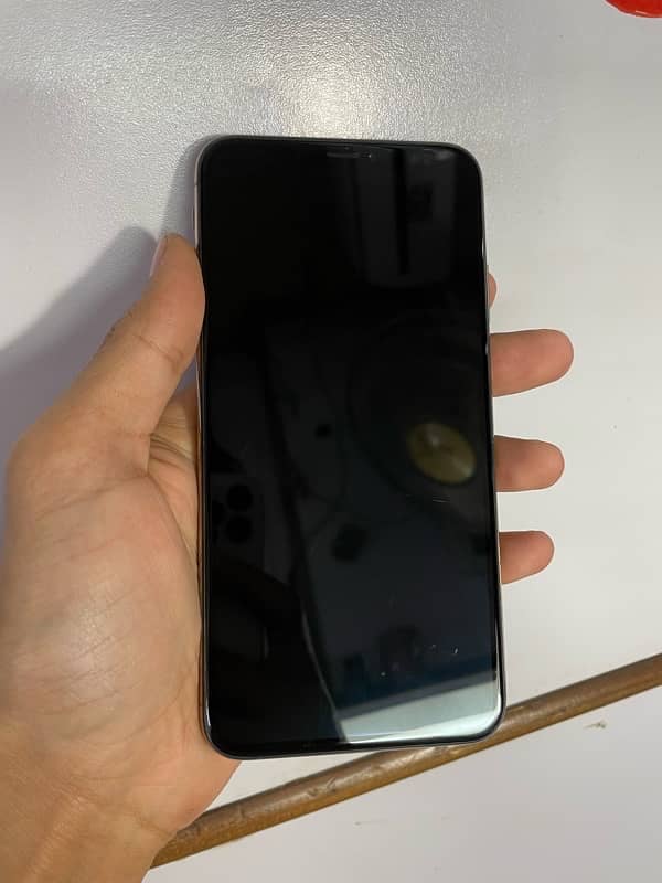 iphone xs max 256gb pta 2