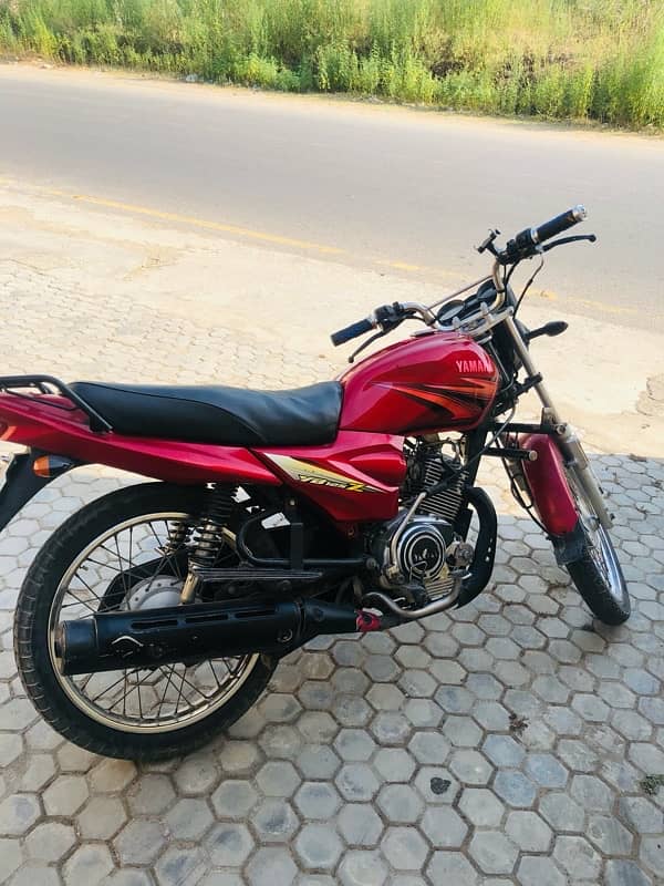 YAMAHA YB125Z BEST BIKE 0