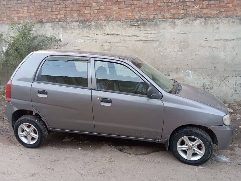 Suzuki Alto 2012 2