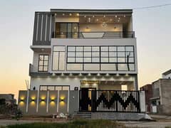 8.75 Marla Triple Story Corner plus Park Facing Luxury House for Sale in Buch Villas Multan