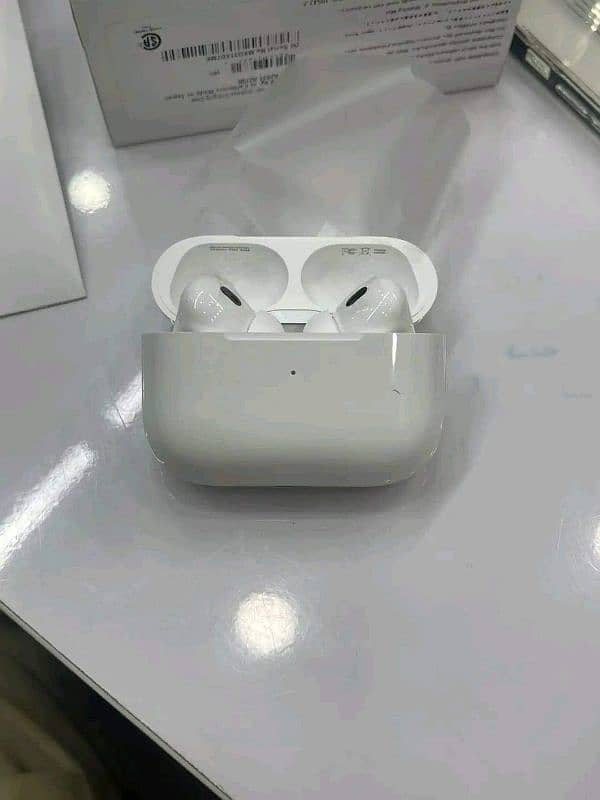 AirPods Pro 2nd Generation 4