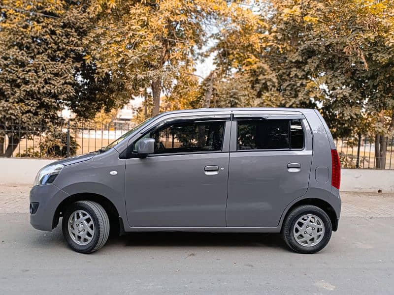 Suzuki Wagon R 2022 9