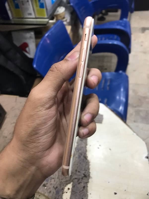 Iphone 8 64gb PTA Approved 1