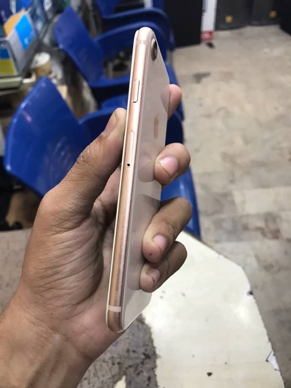 Iphone 8 64gb PTA Approved 4