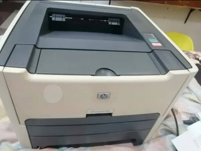 HP 1320 printer 0