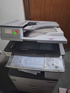 Photocopier machine for sale in excellent condition.