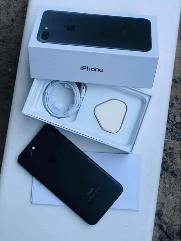 iphone 7 plus 128gb PTA approved 03457061567 my WhatsApp number 1