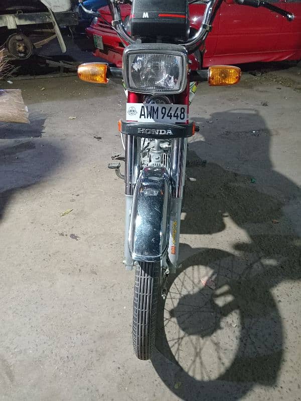 Honda 70 1St hand like new 1