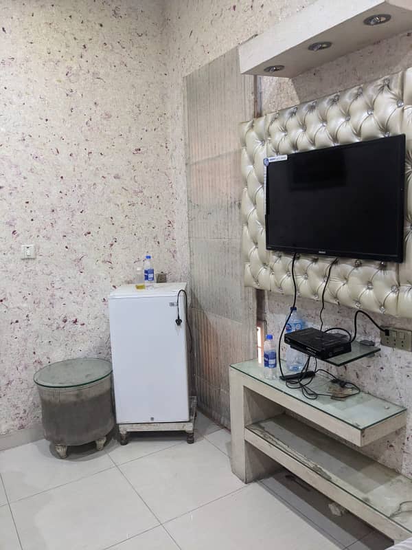 Single bed furnished flat available for rent Citi Housing Gujranwala 5