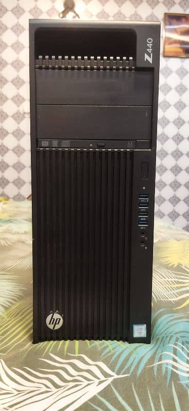 Hp Z440 Gaming PC with RX 580 32gb ddr4 Xeon E5-2667 0