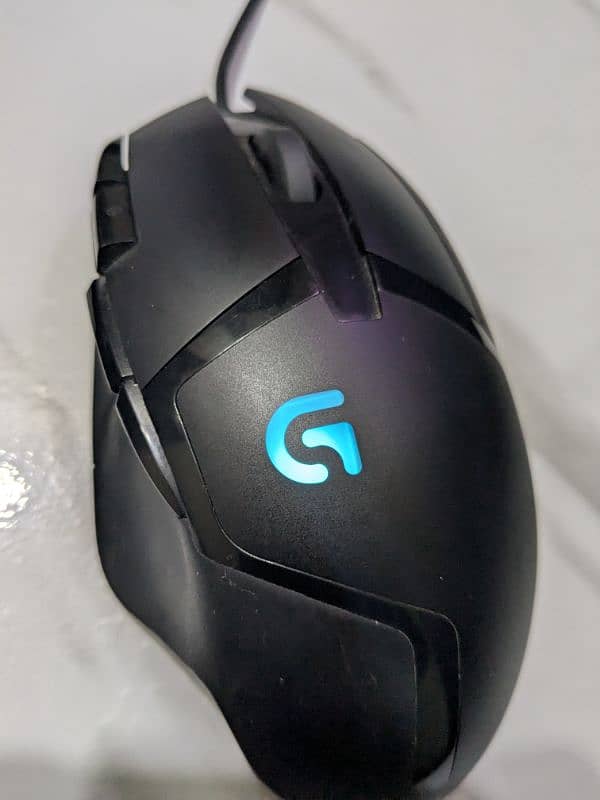 Logitech G402 Hyperion Fury 0