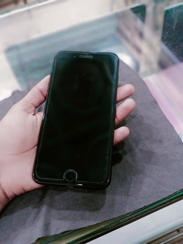 7 Plus Iphone Non PTA 32 Gb Fresh Condition 5