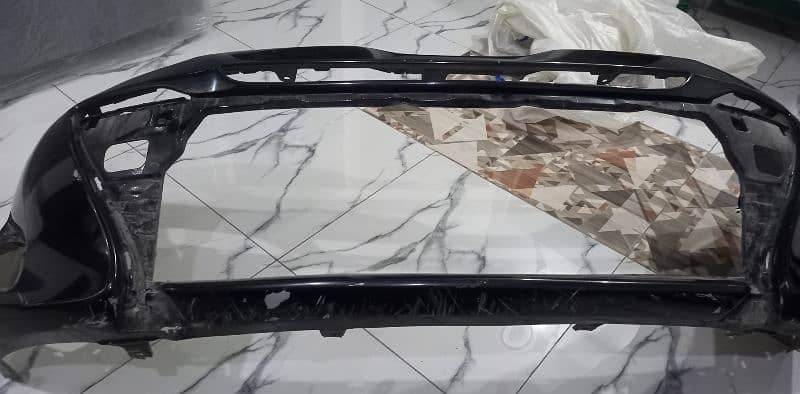 Toyota yaris front bumper 3