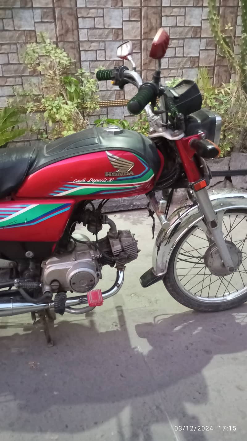 Honda 70cc 2016 Model Sale, Exchange Possible with Honda Pridor, 125 0