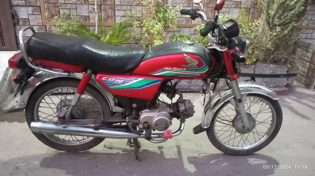 Honda 70cc 2016 Model Sale, Exchange Possible with Honda Pridor, 125 7