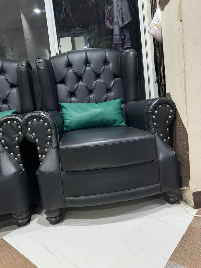 Sofa / 2 single sofas / leather quilted / sofa for sell 2