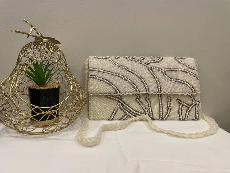 Baglore. com Handbags & Clutches – Stylish, Handcrafted Elegance 5