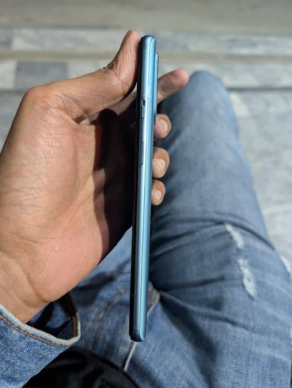 OnePlus 9r 12gb / 256gb 5